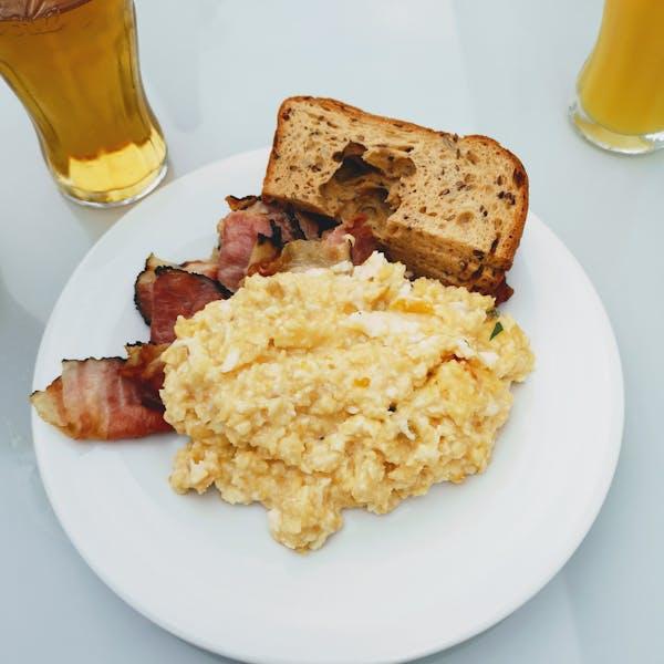 Trứng Scramble